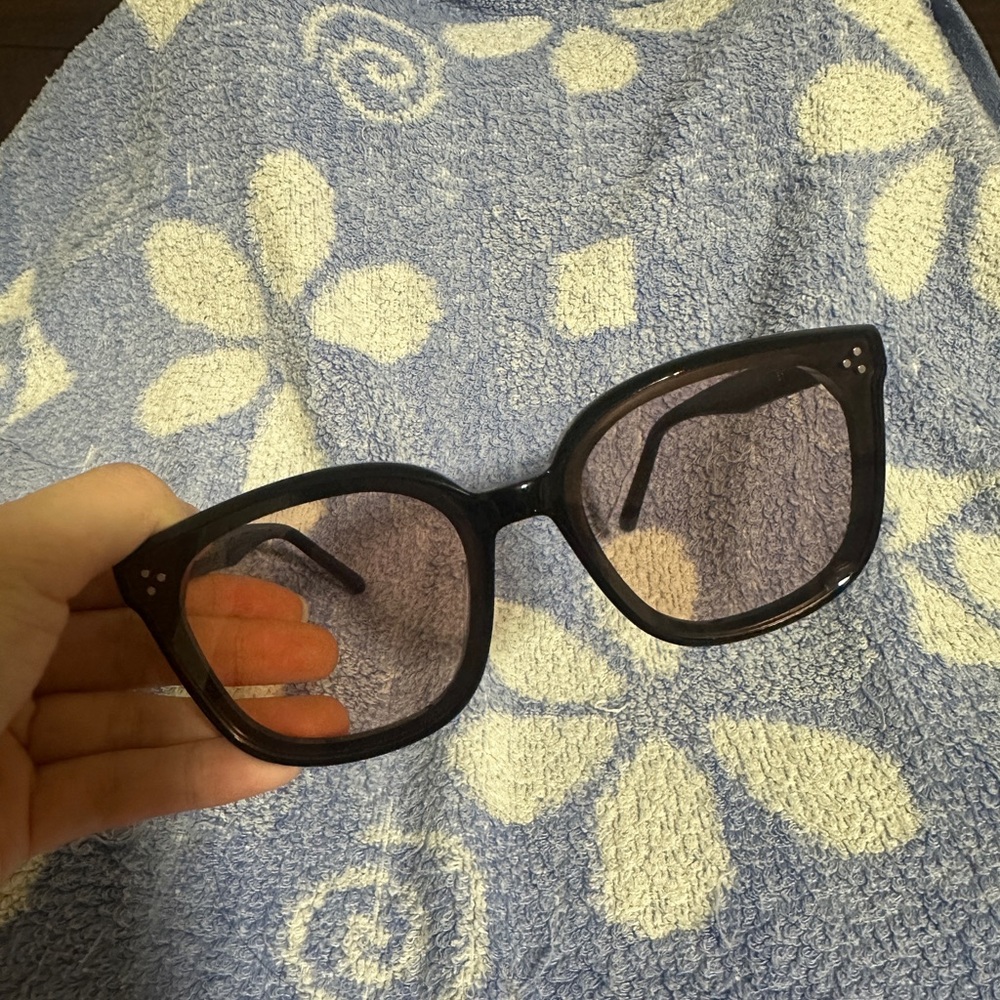 Gentle Monster BY with pink Lenses